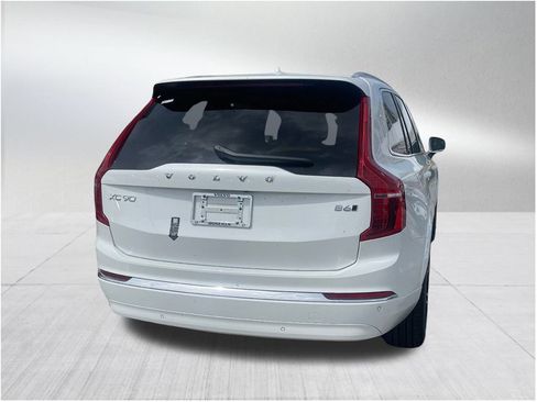New 2025 Volvo XC90 B6 Ultra image 4