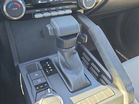 New 2025 Toyota Tacoma SR5 image 17