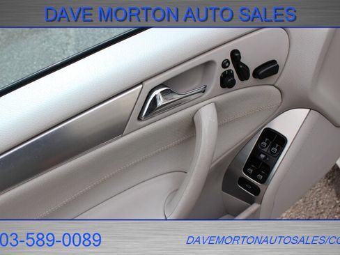 Used 2006 Mercedes-Benz C 230 Sedan image 11