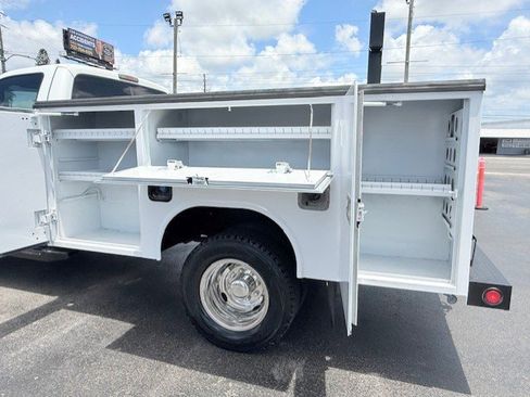 Used 2011 Ford F350 XL w/ PWR Equipment Group AWD/4WD image 12