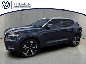 Used 2021 Volvo XC40 T5 Momentum w/ Premium Package AWD/4WD video 1