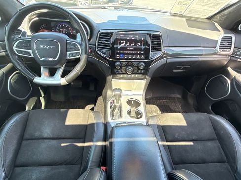 Used 2021 Jeep Grand Cherokee SRT w/ Trailer Tow Group IV image 18