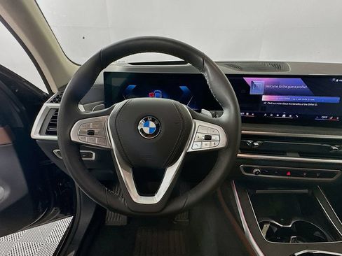 Used 2026 BMW X7 xDrive40i AWD/4WD image 15