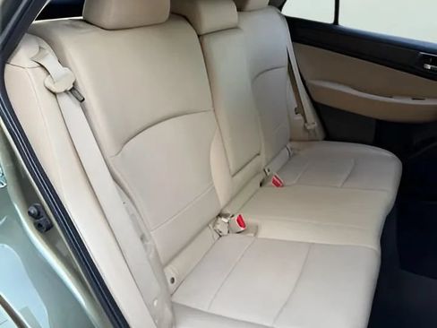 Used 2015 Subaru Outback 3.6R Limited AWD/4WD image 36