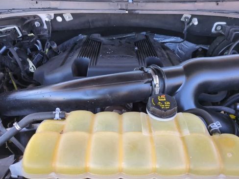 Used 2018 Ford Expedition Platinum image 14