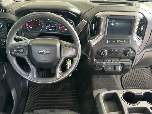 Used 2019 Chevrolet Silverado 1500 Custom Trail Boss w/ Custom Convenience Package AWD/4WD image 18