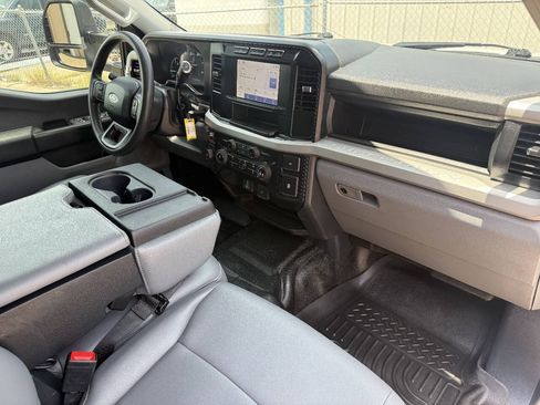 Used 2023 Ford F350 XL AWD/4WD image 22