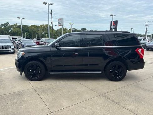 Used 2021 Ford Expedition XLT RWD image 4