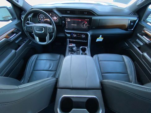 Used 2023 GMC Sierra 1500 Denali w/ Denali Reserve Package image 3