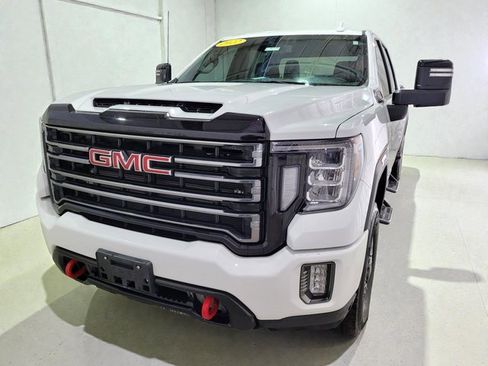 Used 2022 GMC Sierra 2500 AT4 image 15