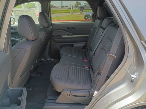 New 2026 Nissan Pathfinder Rock Creek AWD/4WD image 26
