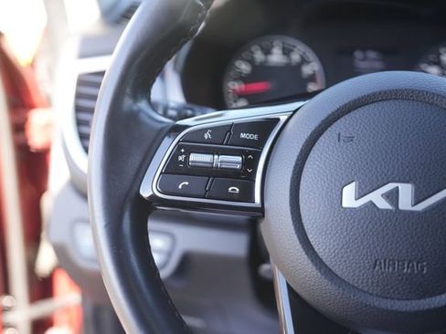 Used 2022 Kia Seltos S image 22