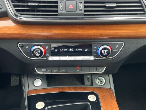 Used 2023 Audi Q5 2.0T Premium Plus AWD/4WD image 35