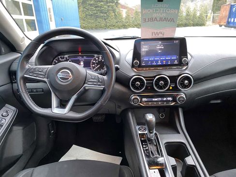 Used 2021 Nissan Sentra SV image 8