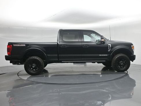 Used 2022 Ford F250 Lariat w/ Tremor Off-Road Package image 41