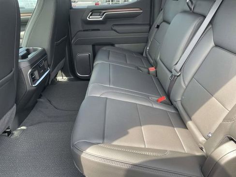 New 2026 GMC Sierra 1500 Denali w/ Denali Reserve Package image 11