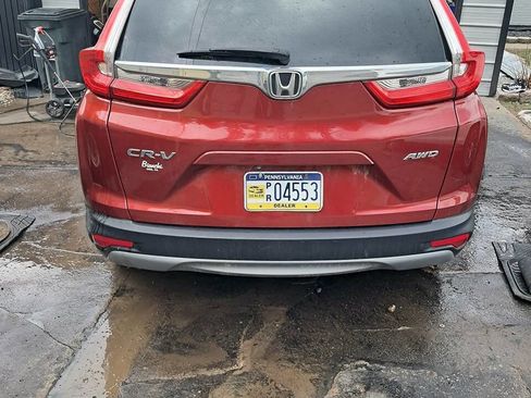 Used 2018 Honda CR-V EX image 3