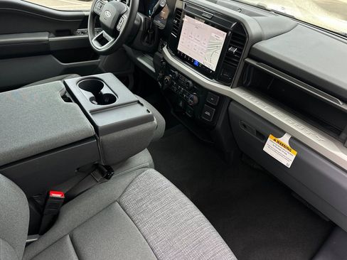 New 2026 Ford F350 XLT w/ XLT Premium Package AWD/4WD image 14