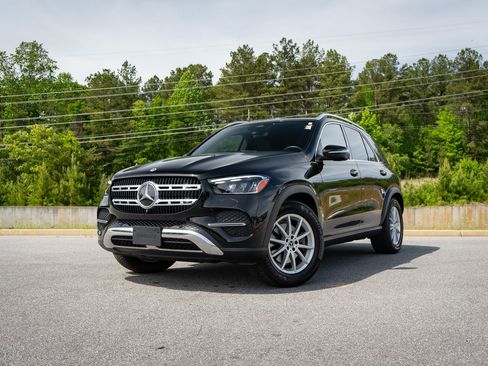 Used 2025 Mercedes-Benz GLE 350 4MATIC image 1