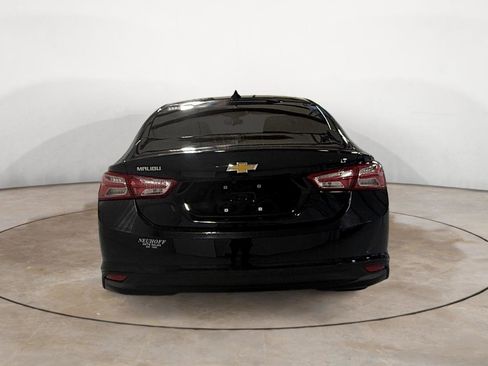 Used 2021 Chevrolet Malibu LT FWD image 5