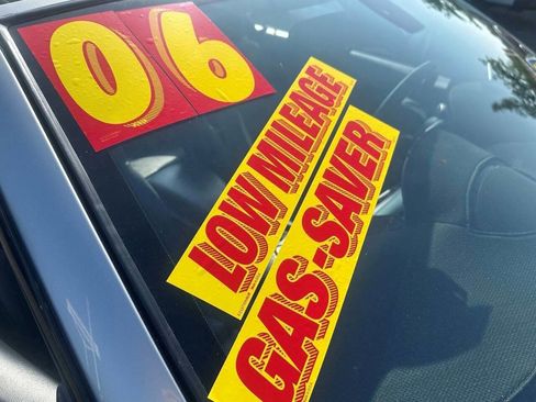 Used 2006 BMW 650i 650i 2dr Convertible image 14