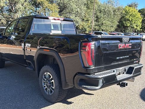 Used 2024 GMC Sierra 2500 AT4 w/ Max Trailering Package AWD/4WD image 7