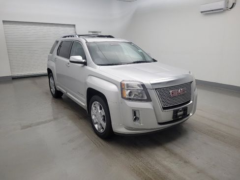 Used 2015 GMC Terrain Denali w/ Cargo Package AWD/4WD image 13