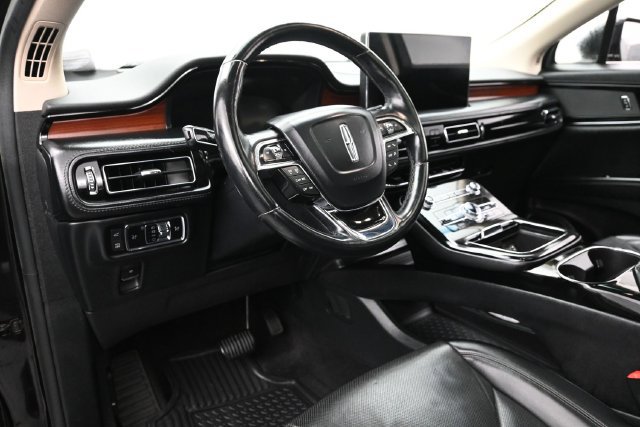 Used 2023 Lincoln Nautilus Reserve FWD image 20