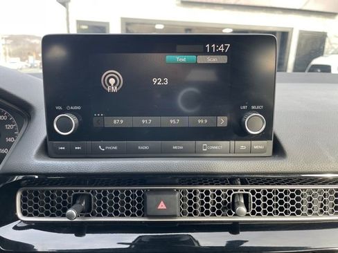 Used 2023 Honda Civic Sport image 25