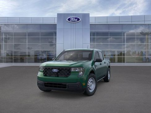 New 2025 Ford Maverick XL image 2