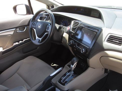 Used 2015 Honda Civic EX image 10
