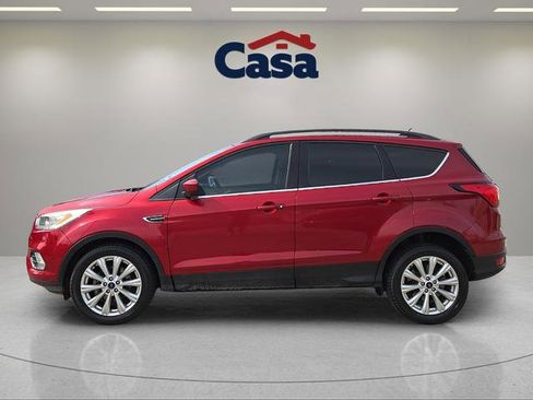 Used 2019 Ford Escape SEL image 5