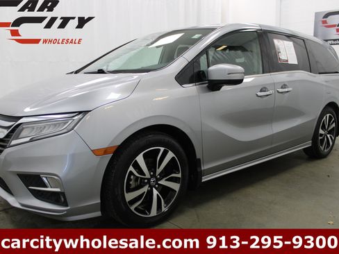 Used 2018 Honda Odyssey Elite image 1