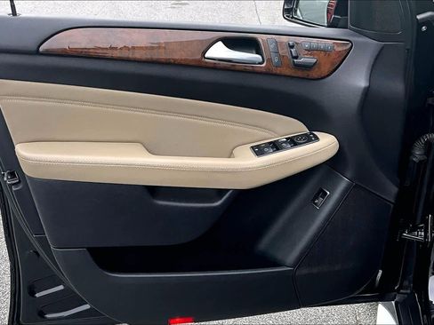 Used 2014 Mercedes-Benz ML 350 4MATIC image 21