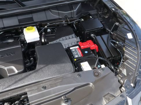 Used 2024 Nissan Pathfinder SL w/ SL Premium Package FWD image 14