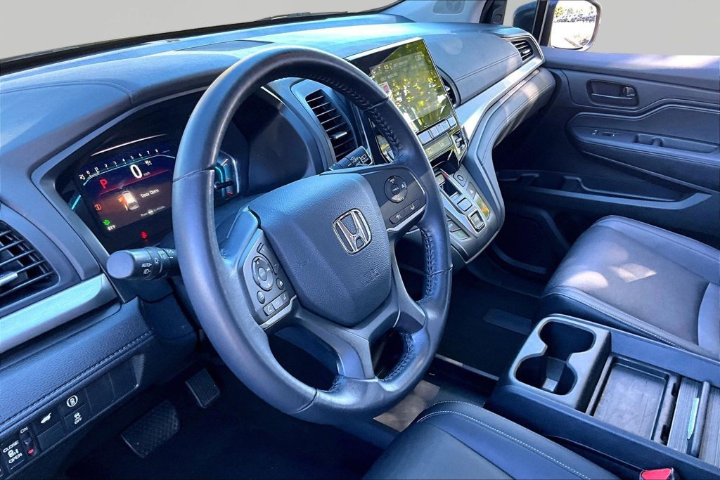 Used 2024 Honda Odyssey EX-L image 12