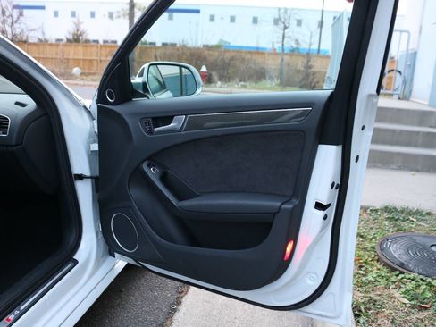 Used 2013 Audi S4 Prestige image 35