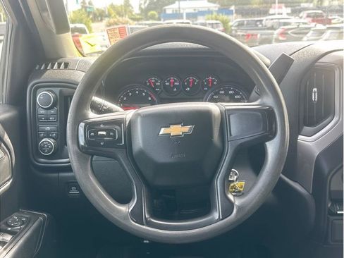 Used 2021 Chevrolet Silverado 1500 W/T w/ WT Value Package AWD/4WD image 16