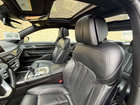 Used 2019 BMW 740i xDrive w/ M Sport Package AWD/4WD image 20