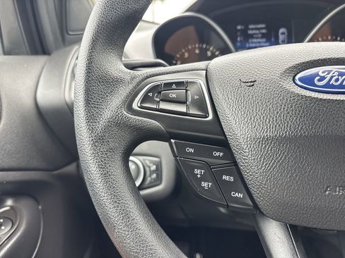 Used 2019 Ford Escape SE image 26