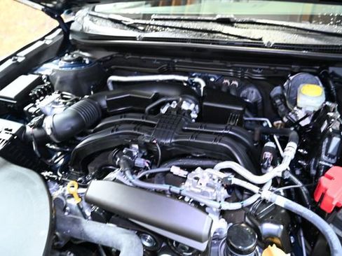 Used 2025 Subaru Outback Premium w/ Popular Package #1A image 19