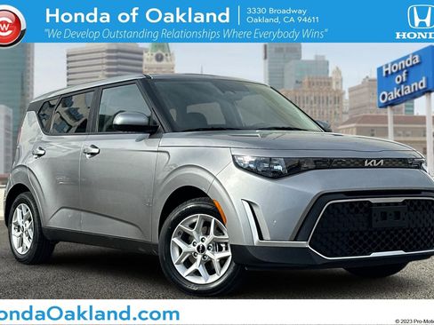 Used 2024 Kia Soul LX w/ Option Group 015 image 1