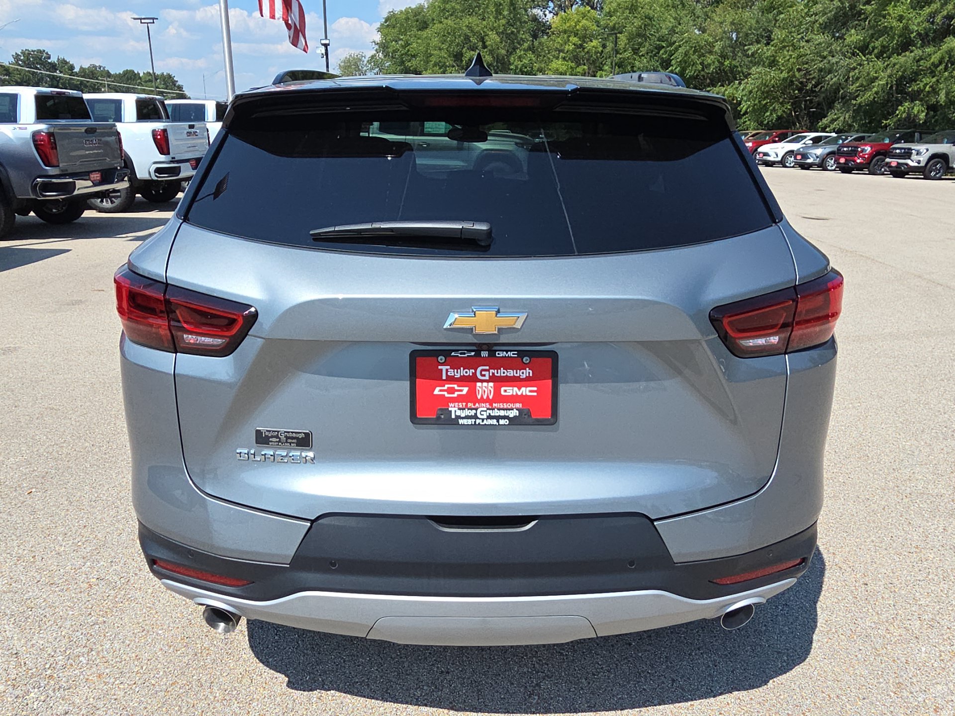 New 2026 Chevrolet Blazer LT w/ Convenience Package FWD image 7