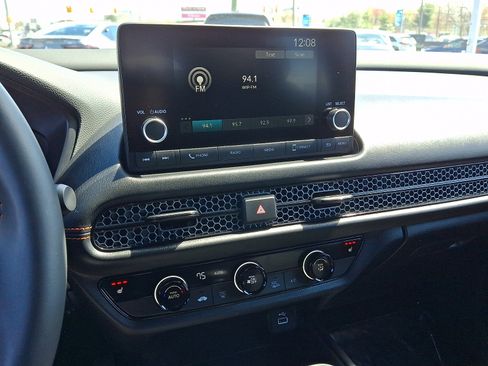 Used 2024 Honda HR-V Sport image 19