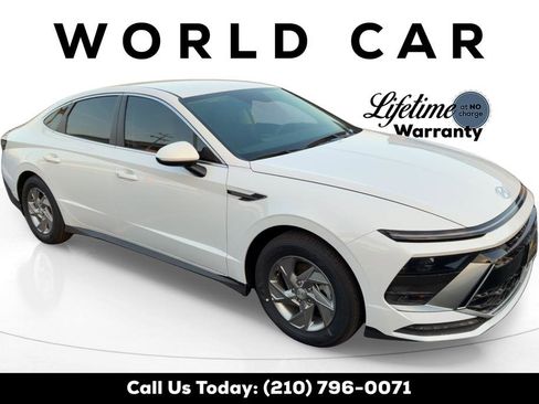 New 2026 Hyundai Sonata SE FWD image 1