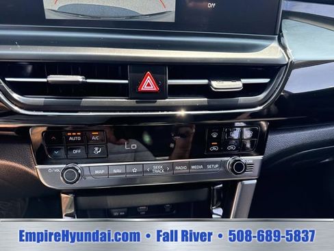 Used 2024 Kia Seltos S AWD/4WD image 23