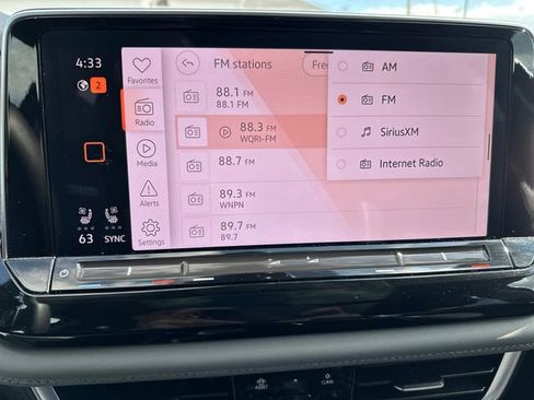 Certified 2024 Volkswagen Atlas Peak Edition SE AWD/4WD image 26