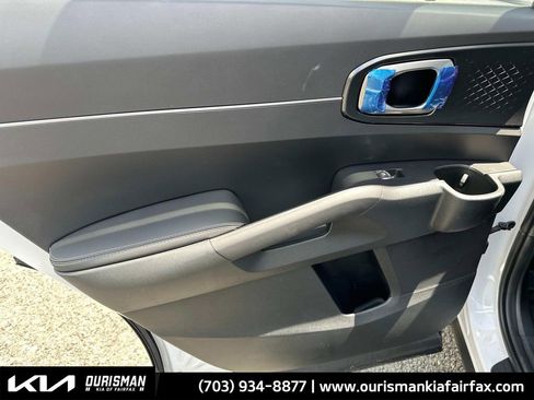 New 2025 Kia Sorento S w/ Panoramic Sunroof Package image 25