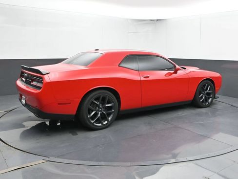 Used 2019 Dodge Challenger GT w/ Blacktop Package RWD image 3