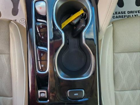 Used 2023 Buick Envision Avenir FWD image 18